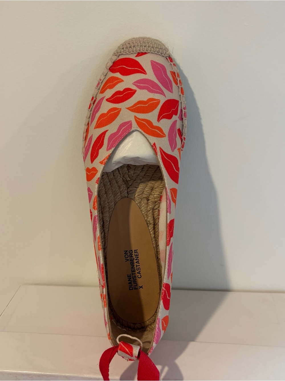 Diane von Furstenberg x Castaner Red & Pink Lip Print Espadrille Wedge - Picture 3 of 5